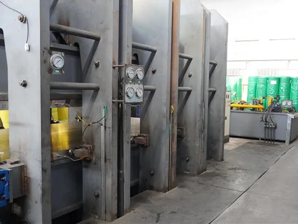 conveyor pulley lagging equipment