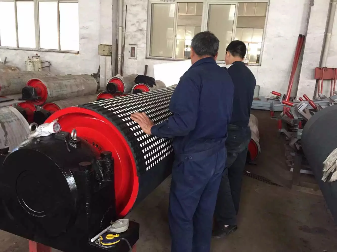 conveyor pulley lagging conveyor pulley lagging